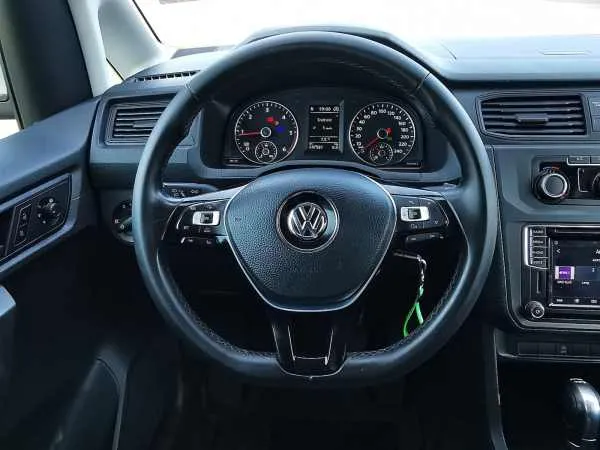 Volkswagen Caddy 2.0 TDI 150 DSG Image 9