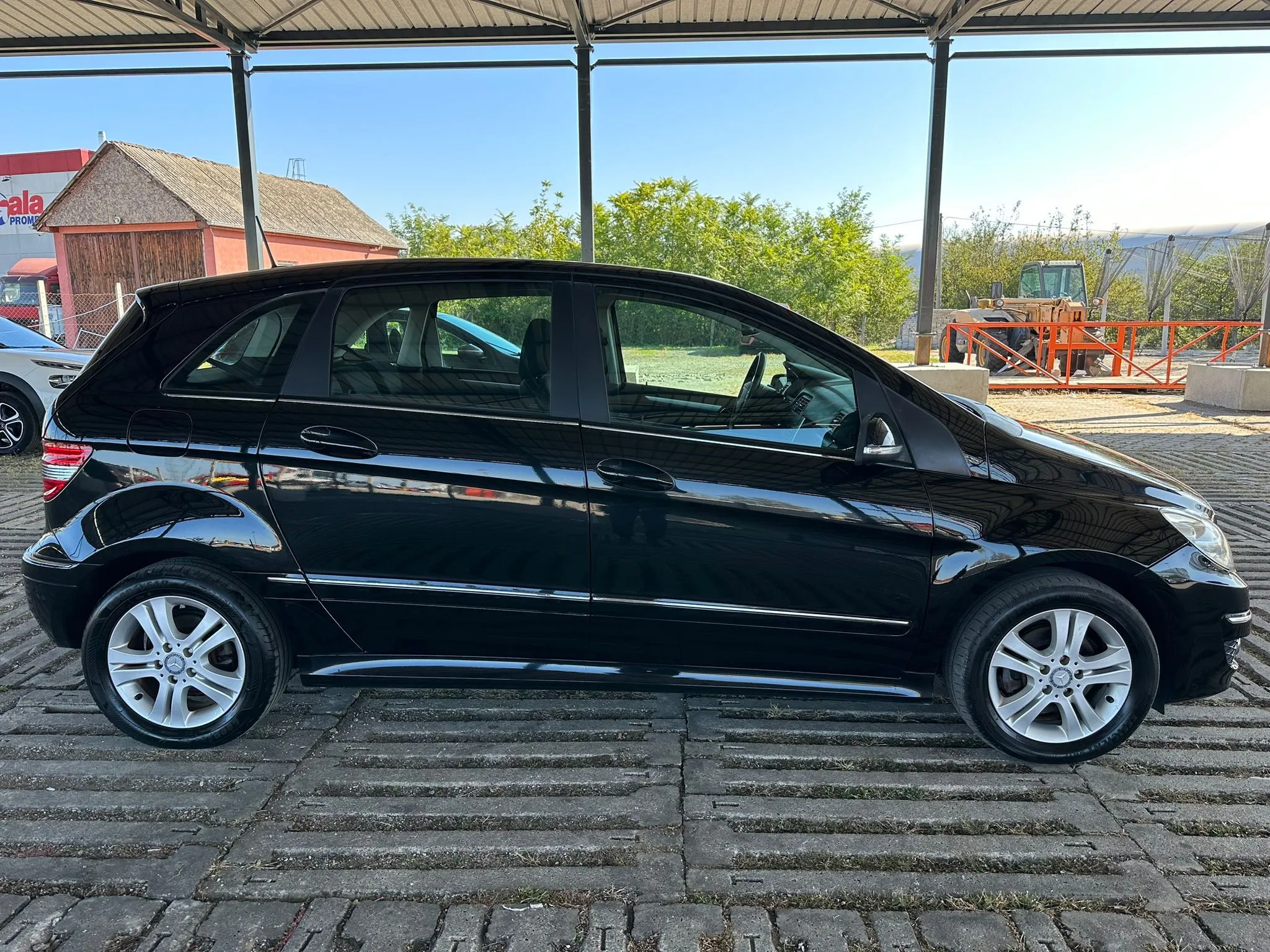 Mercedes B 180 2.0 TDI NOVO NOVO NOVO Image 8