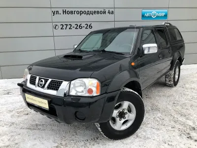 Nissan NP300 