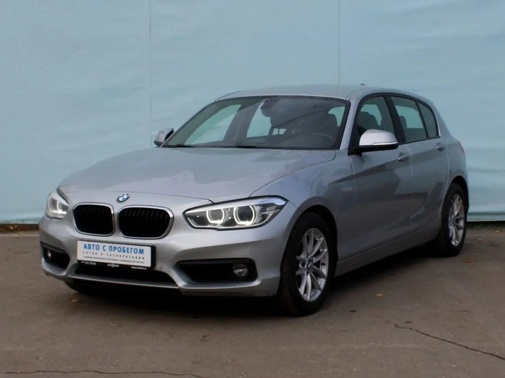 BMW 1  Image 1