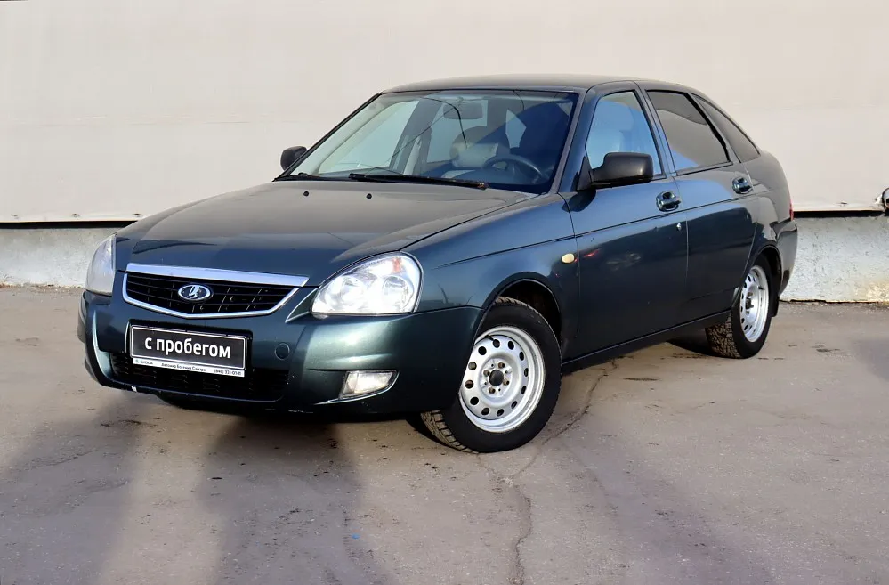 Lada Priora  Image 1