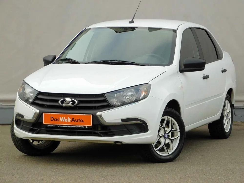 Lada Granta  Image 1