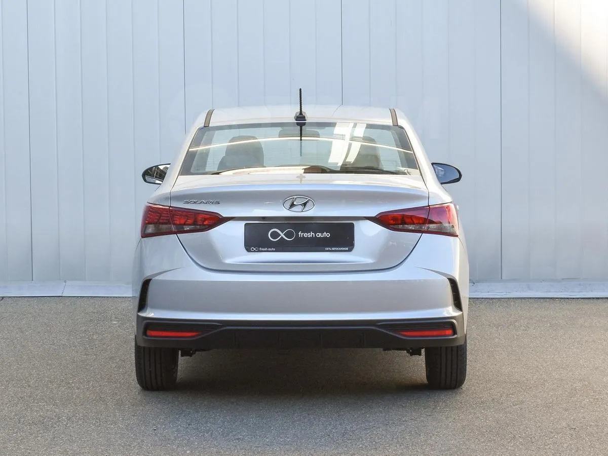 Hyundai Solaris  Image 3