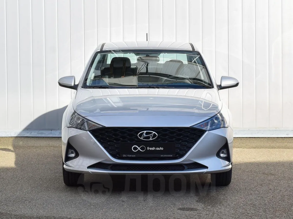 Hyundai Solaris  Image 3