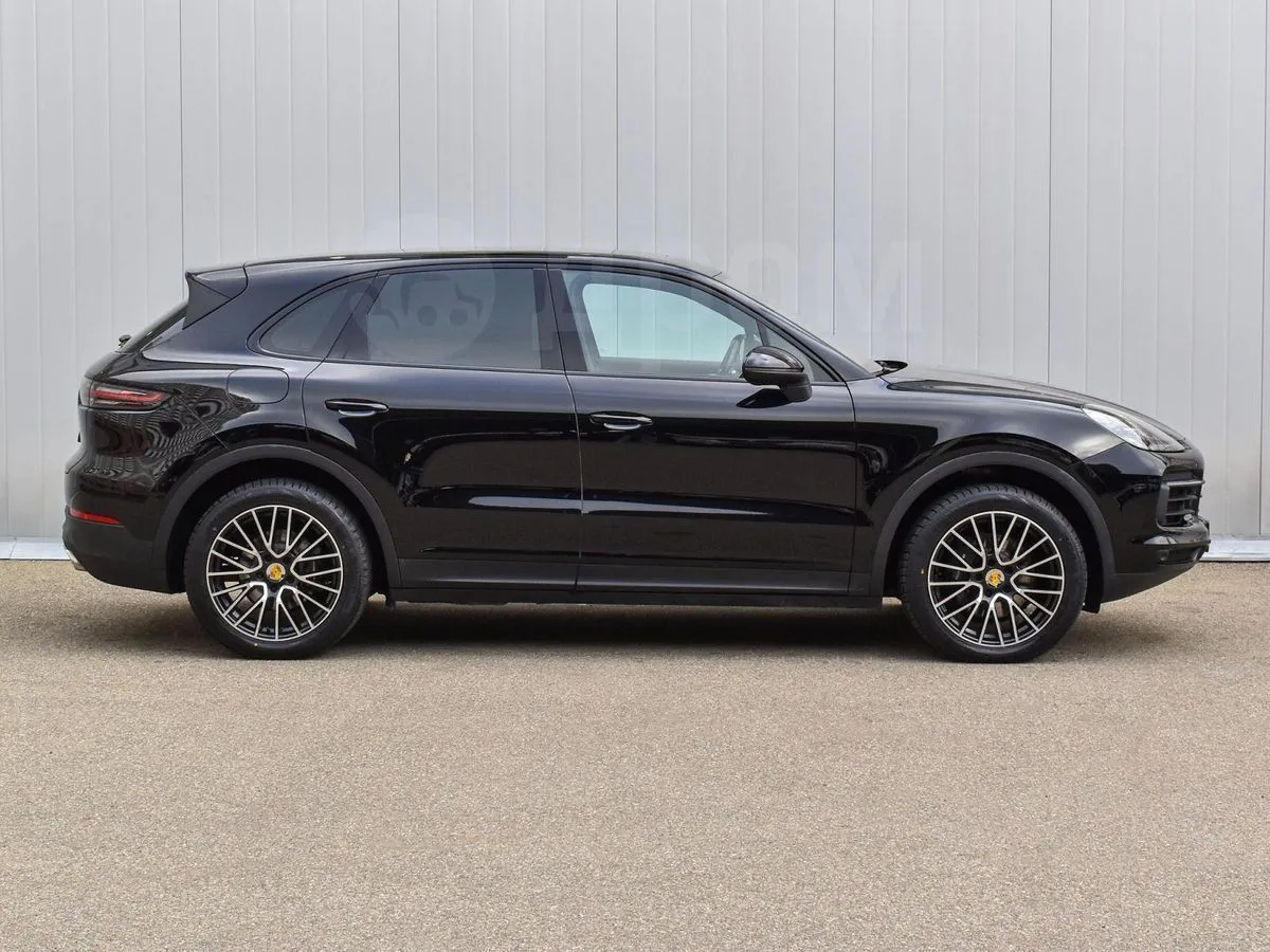 Porsche Cayenne  Image 4