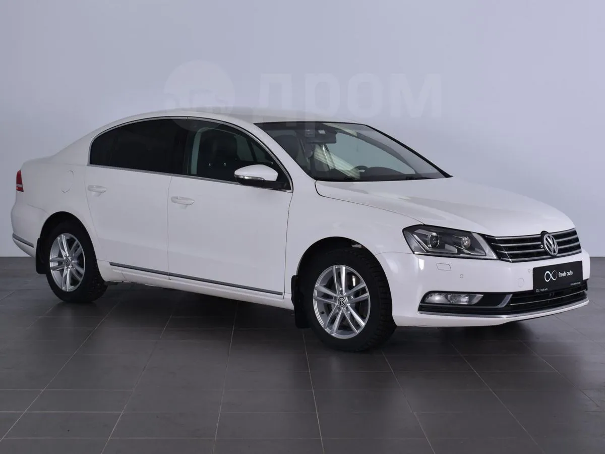 Volkswagen Passat  Image 1