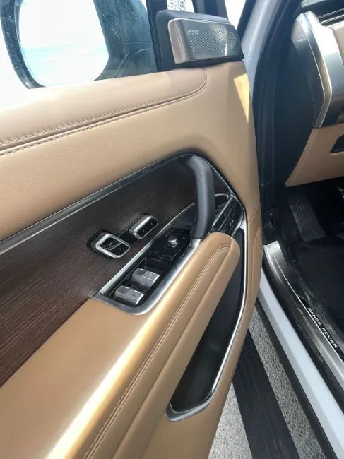 Land Rover Range Rover Sport  Image 9
