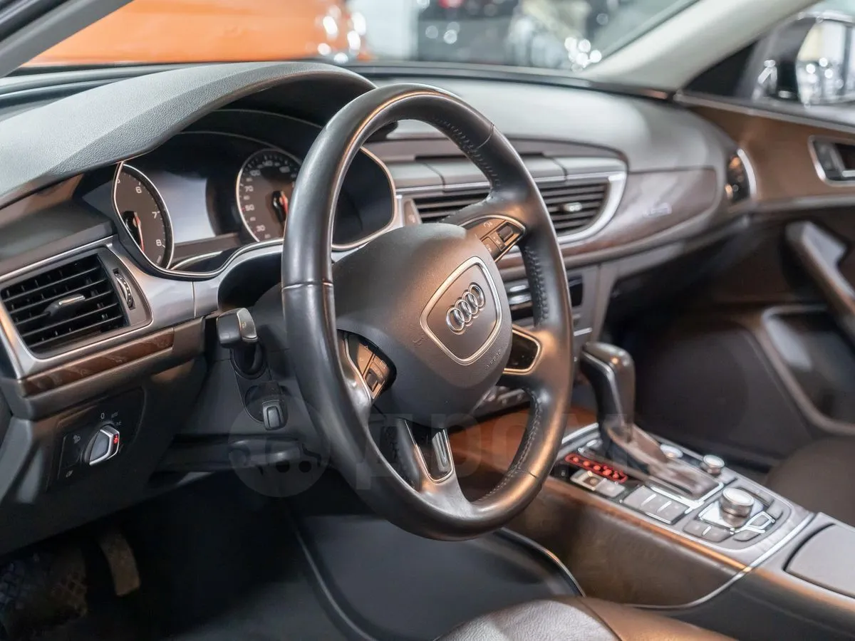 Audi A6  Image 6