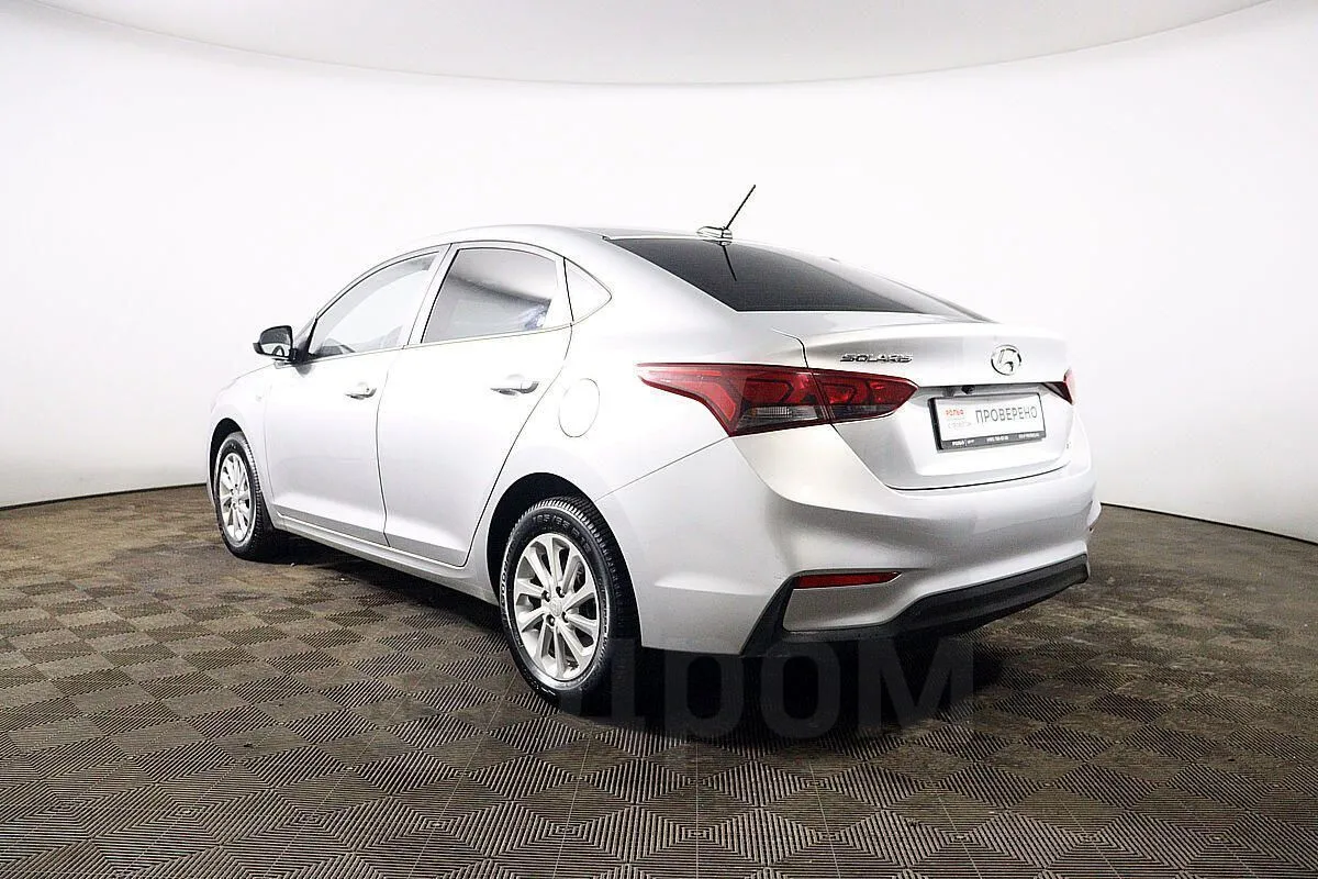 Hyundai Solaris  Image 7