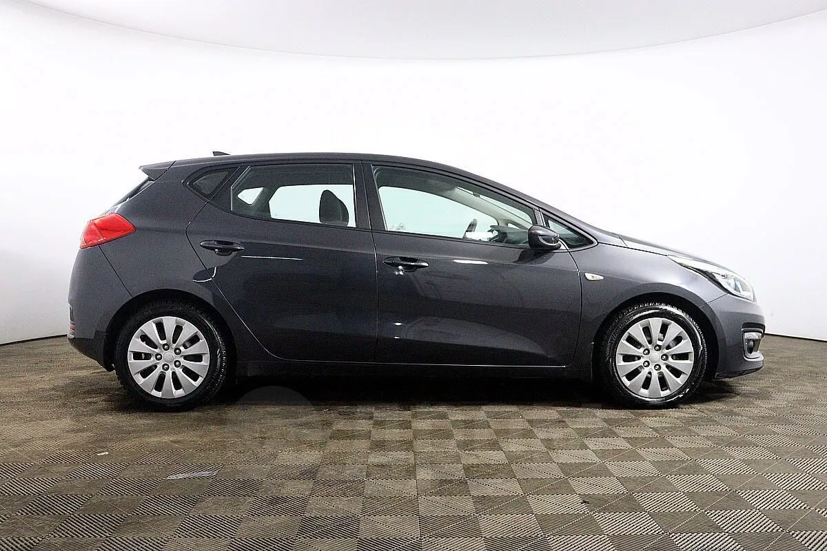Kia Ceed  Image 4