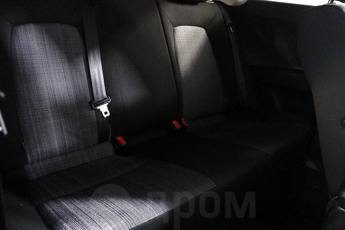 Kia ProCeed Prestige AT Image 10