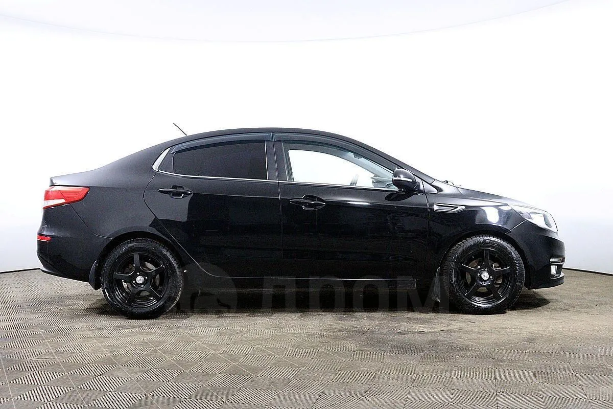 Kia Rio  Image 4