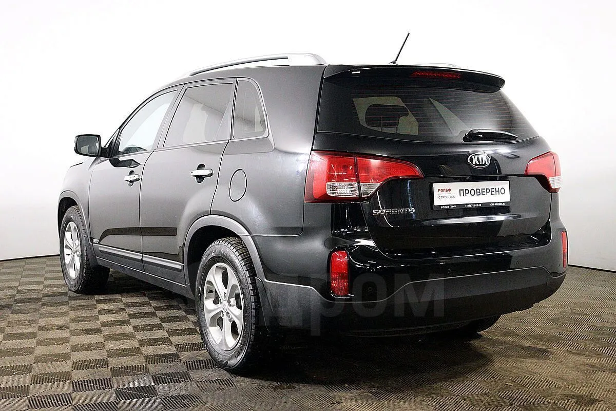 Kia Sorento  Image 8