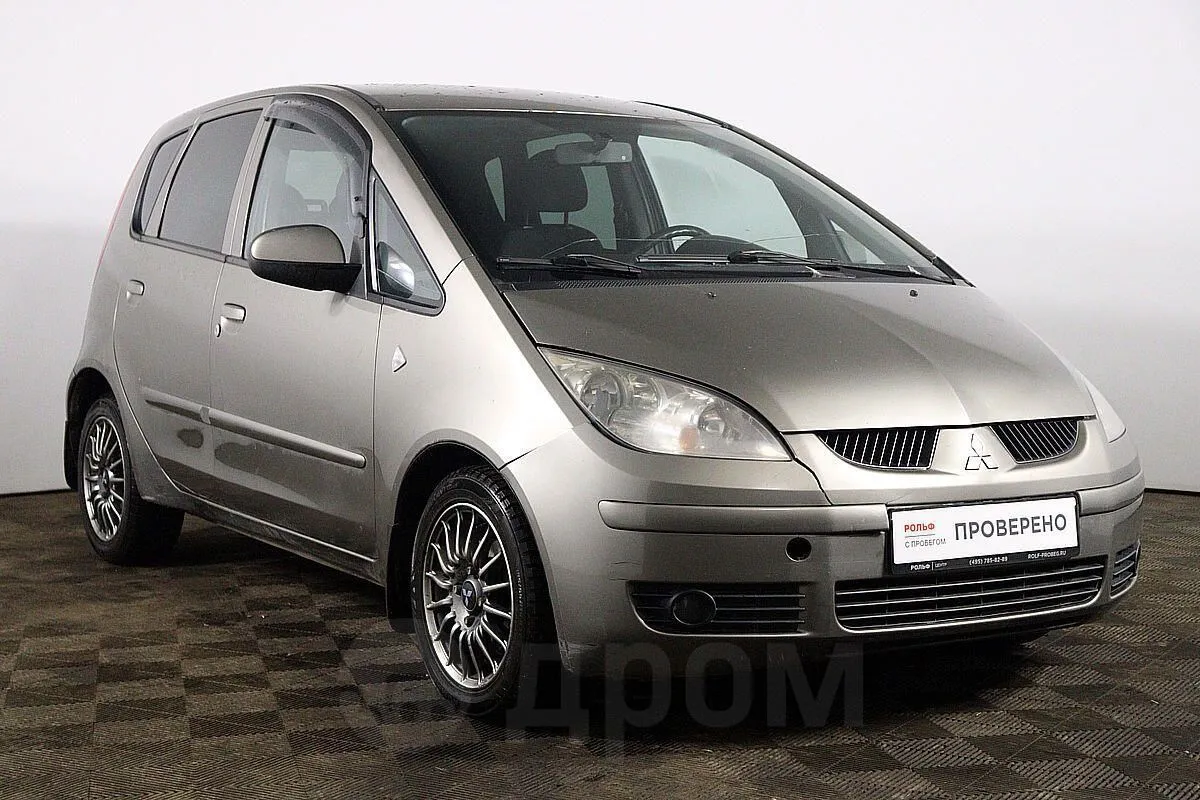 Mitsubishi Colt  Image 3