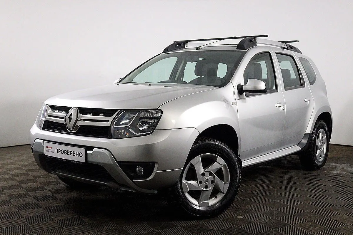Renault Duster  Image 1