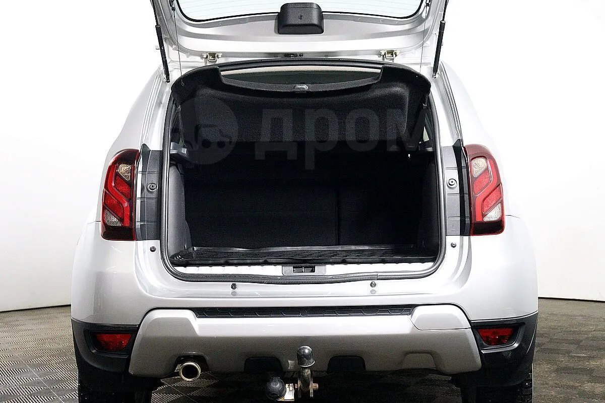 Renault Duster  Image 9