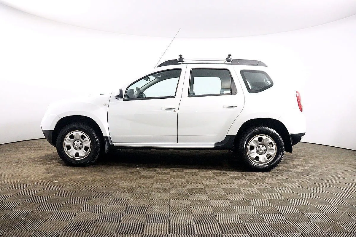 Renault Duster  Image 8