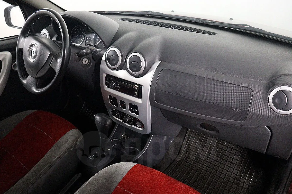 Renault Sandero 1.6 AT Image 10