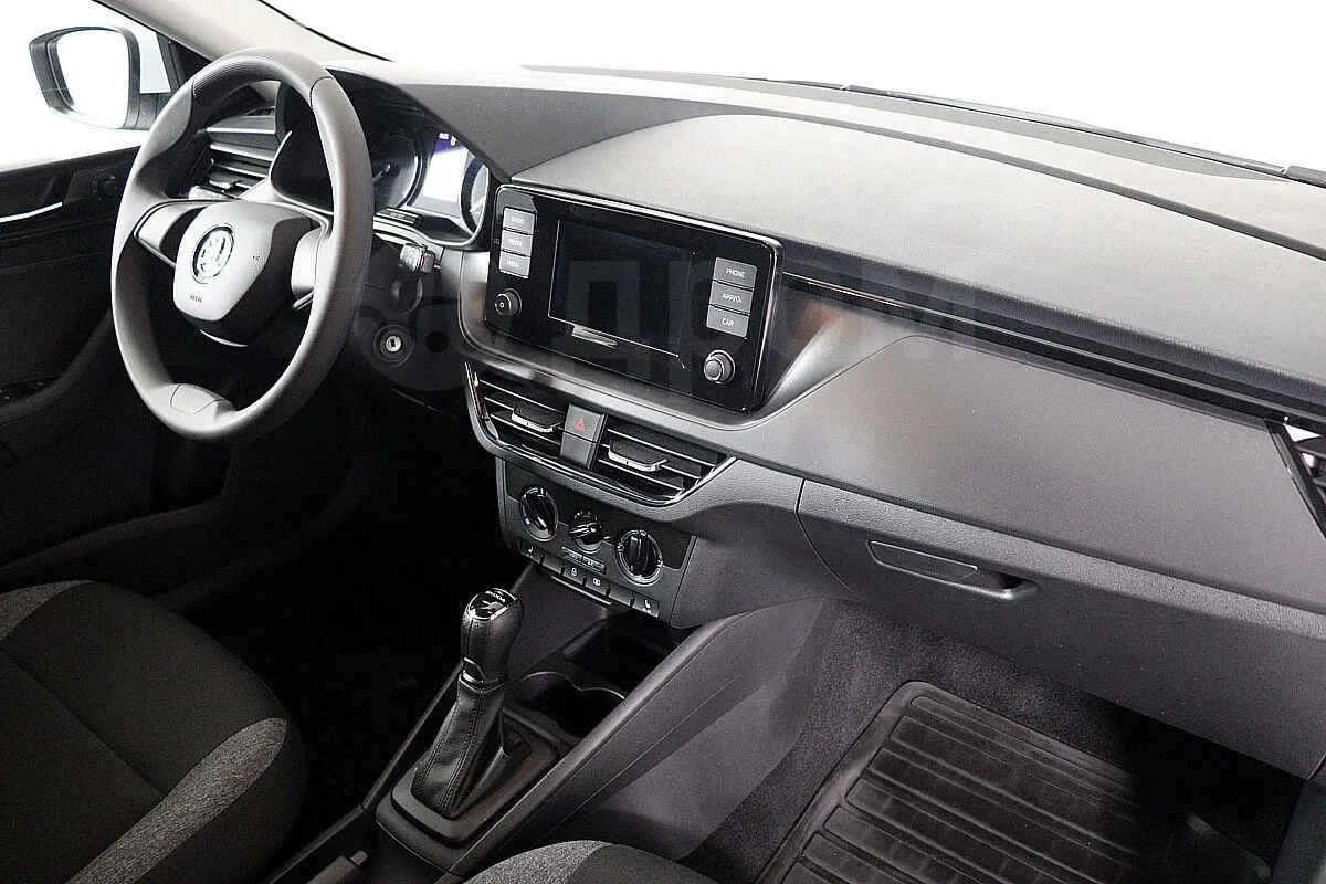Skoda Rapid  Image 10