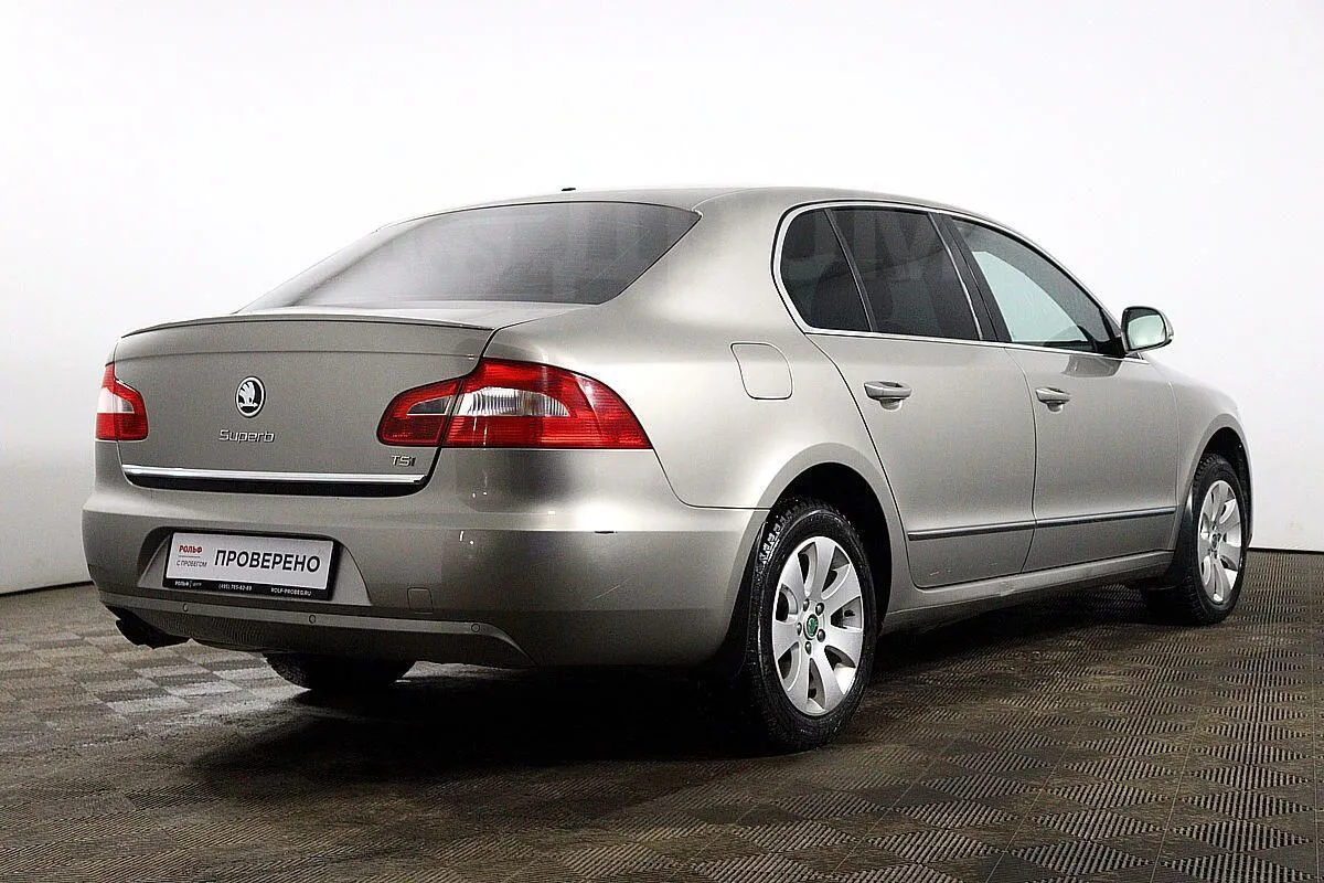 Skoda Superb  Image 5