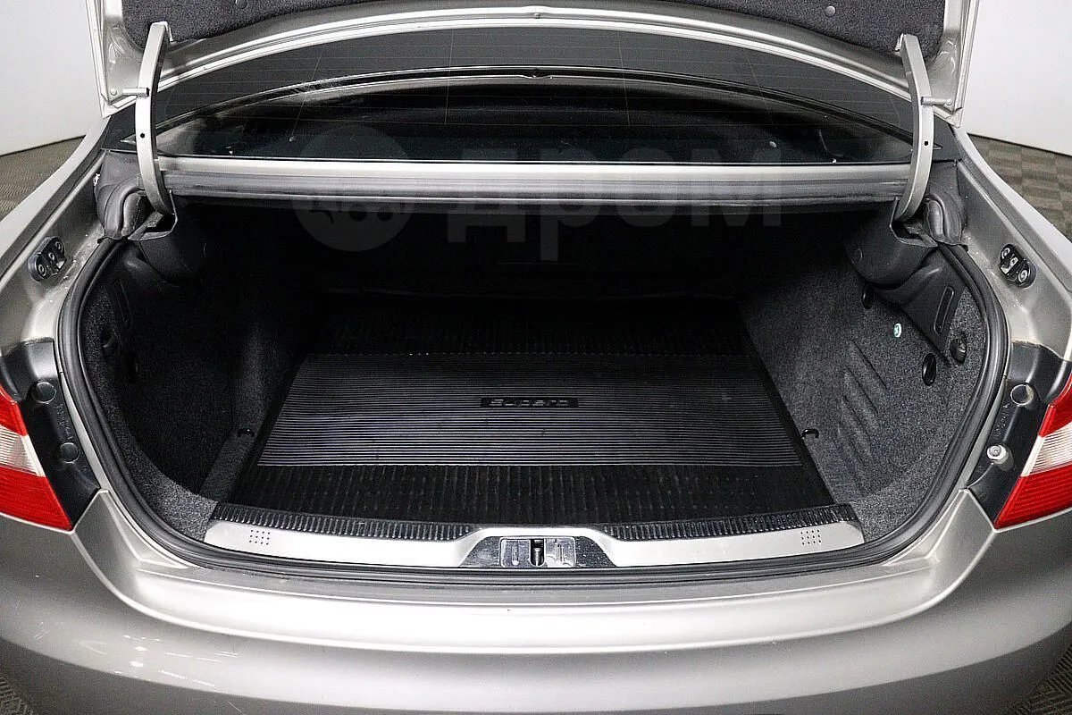 Skoda Superb  Image 9