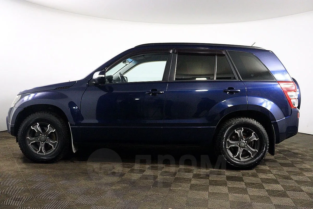 Suzuki Grand  Image 8