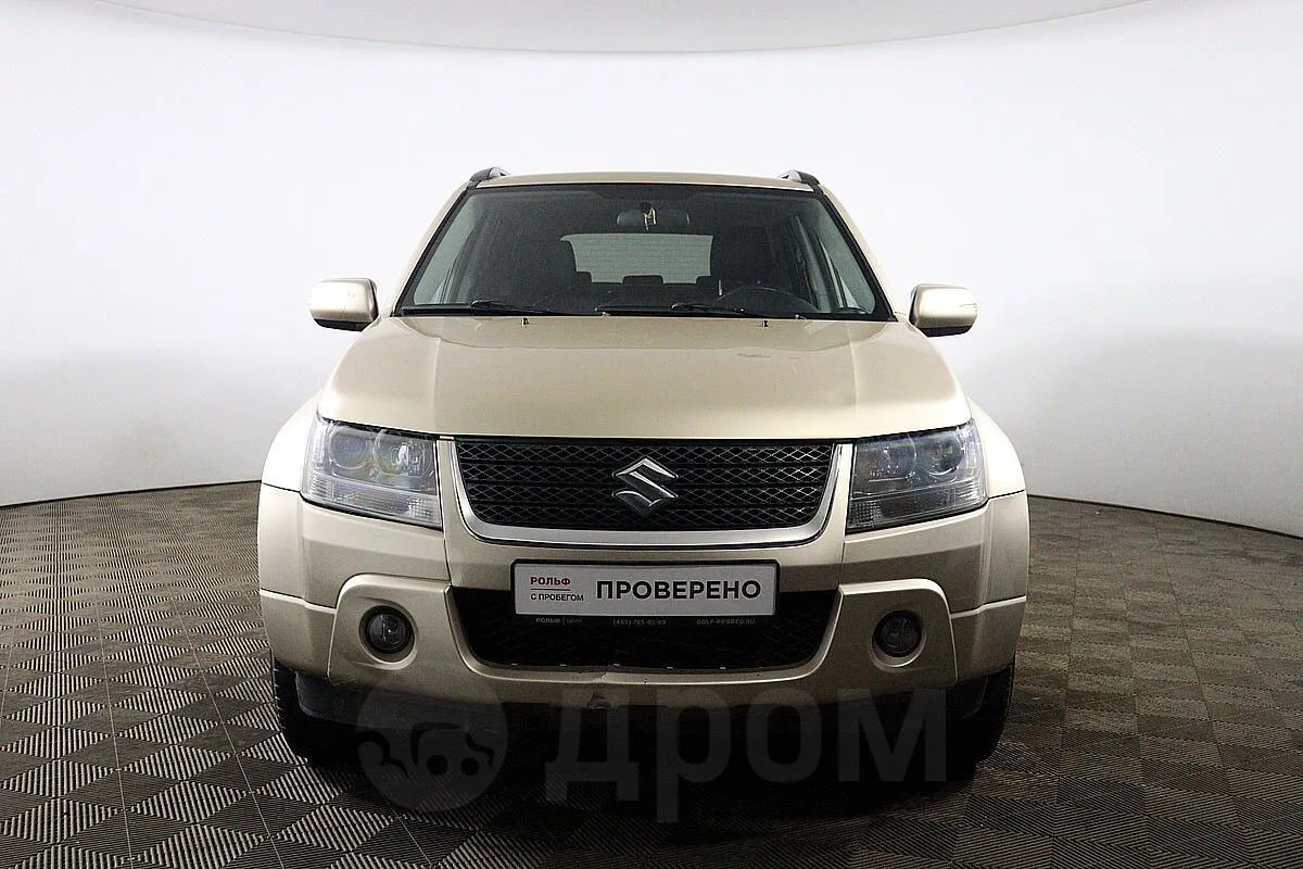 Suzuki Grand  Image 2