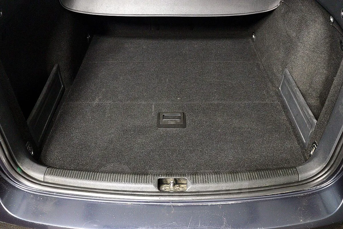 Volkswagen Passat  Image 9