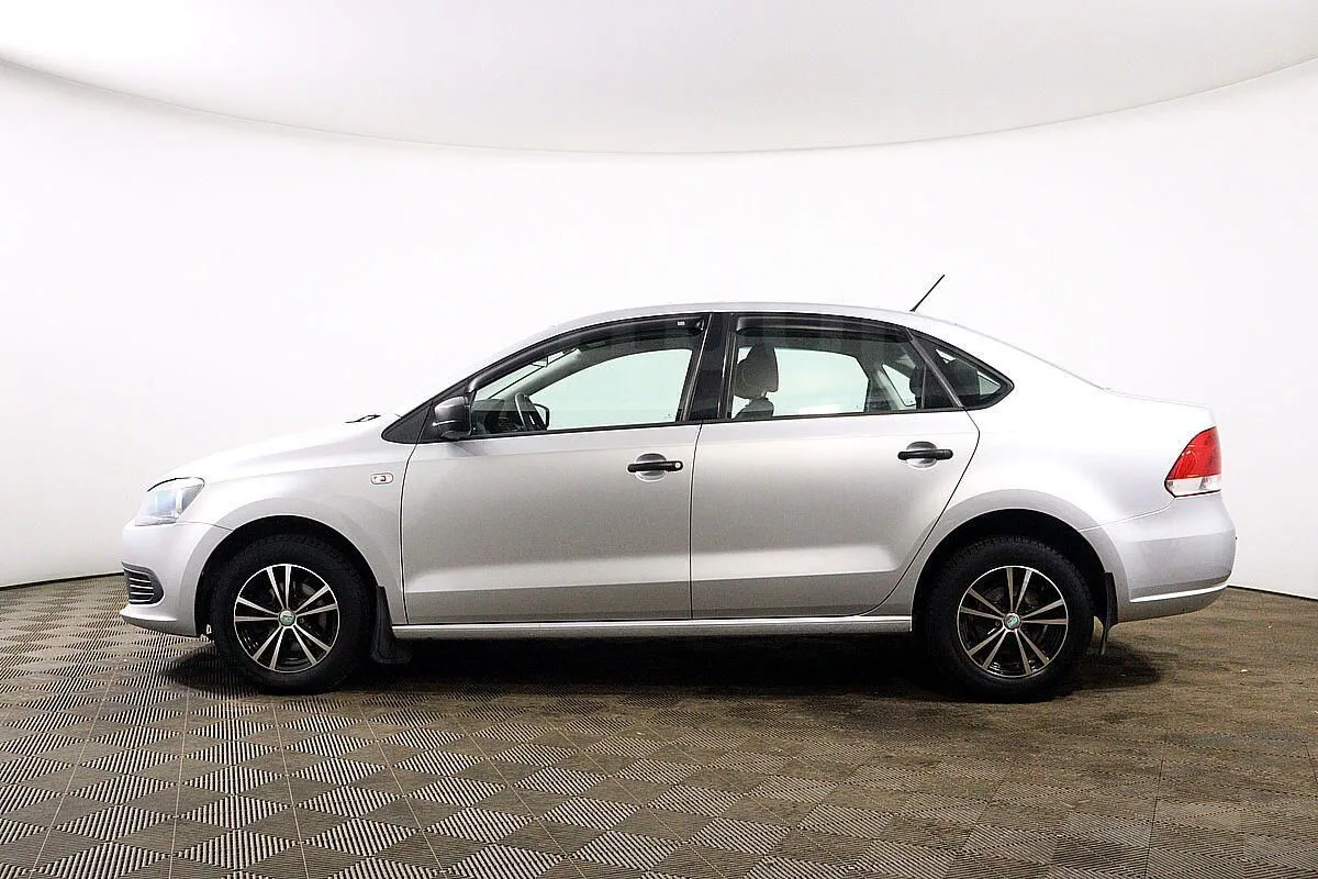 Volkswagen Polo  Image 8