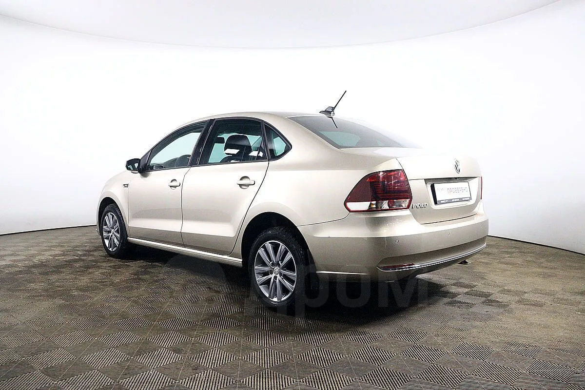 Volkswagen Polo  Image 7