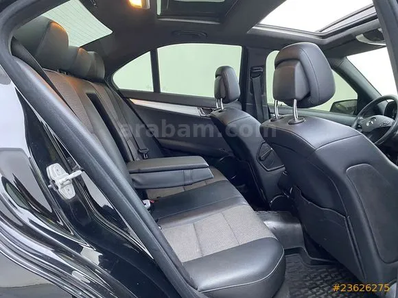 Mercedes-Benz C C 180 Kompressor BlueEFFICIENCY AMG Image 9