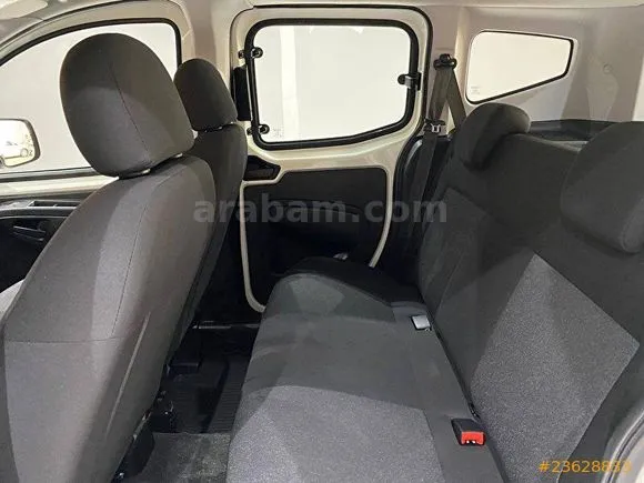 Fiat Fiorino Fiorino Combi 1.3 Multijet Pop Image 9