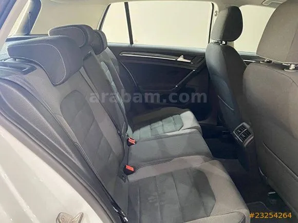 Volkswagen Golf 1.5 TSi Comfortline Image 9