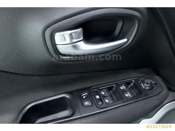 Jeep Renegade 1.6 MultiJet Longitude Image 9