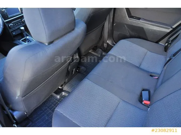 Toyota Auris 1.6 Advance Skypack Image 10