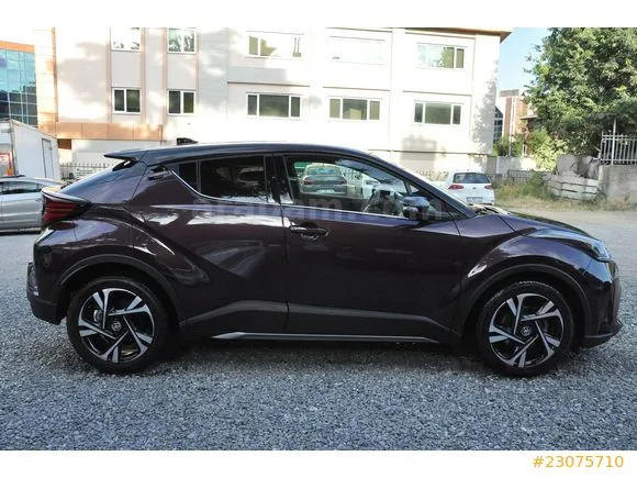 Toyota C-HR 1.8 Hybrid Passion X-Pack Image 9