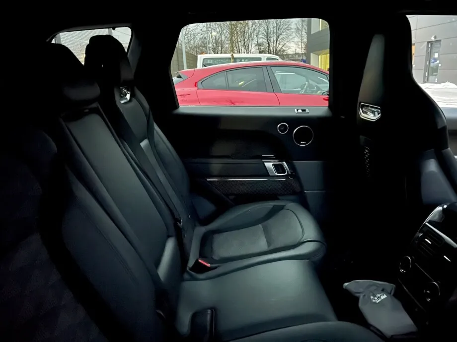 Land Rover Range Rover Autobiography 5.0 SVR Dynamic 566PS Carbon Exclusive  Image 4