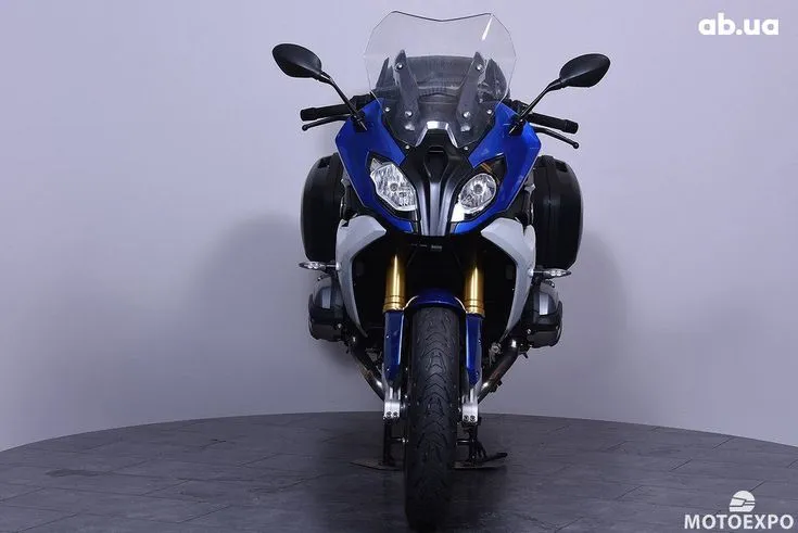 BMW R  Image 2