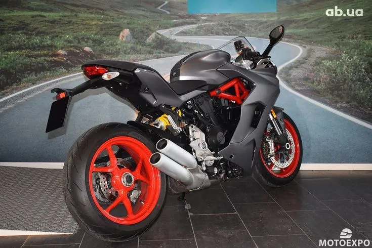 Ducati SuperSport  Image 5