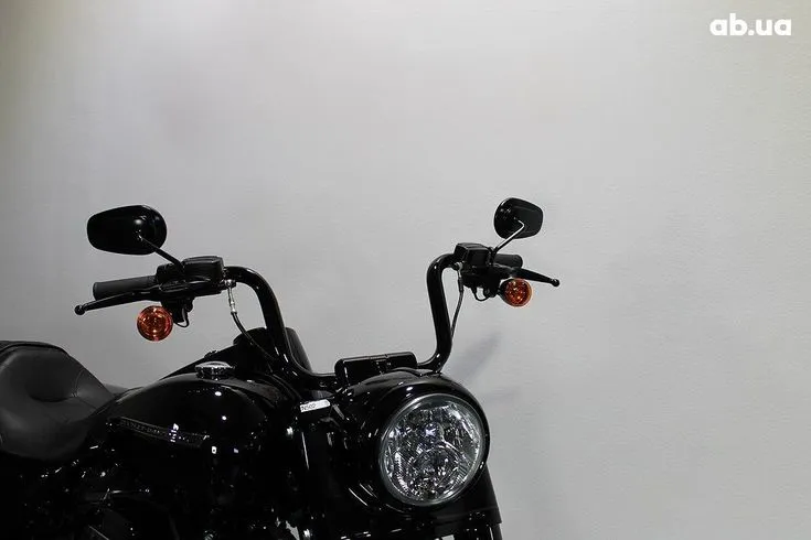 Harley-Davidson FLHRXS  Image 4