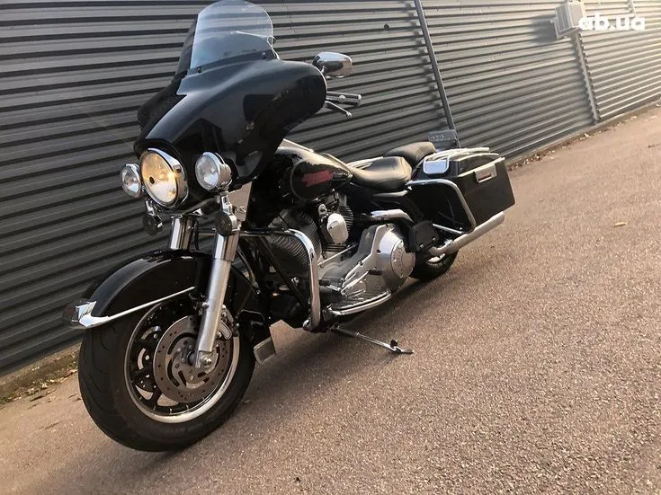 Harley-Davidson FLHTI  Image 1
