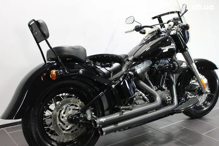 Harley-Davidson FLS  Image 4
