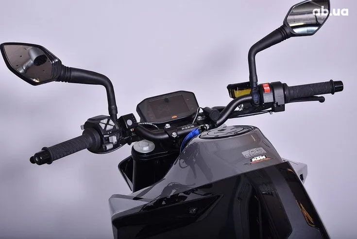 KTM 790  Image 5