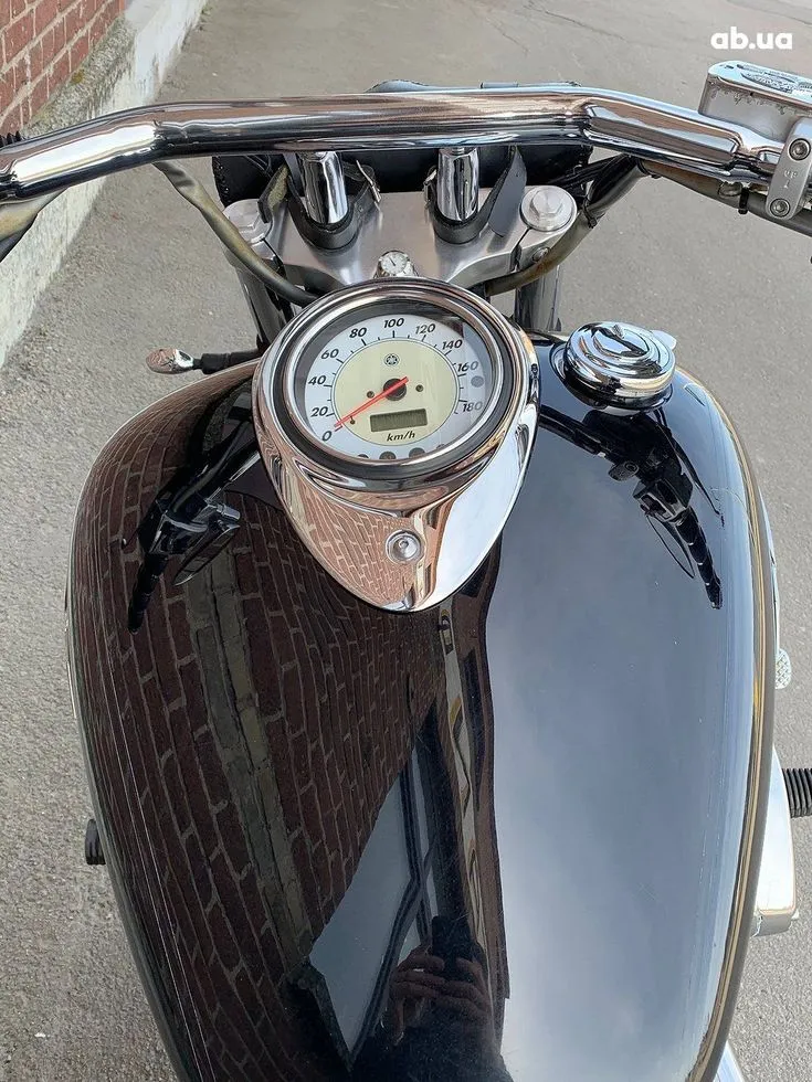 Yamaha XVS  Image 4